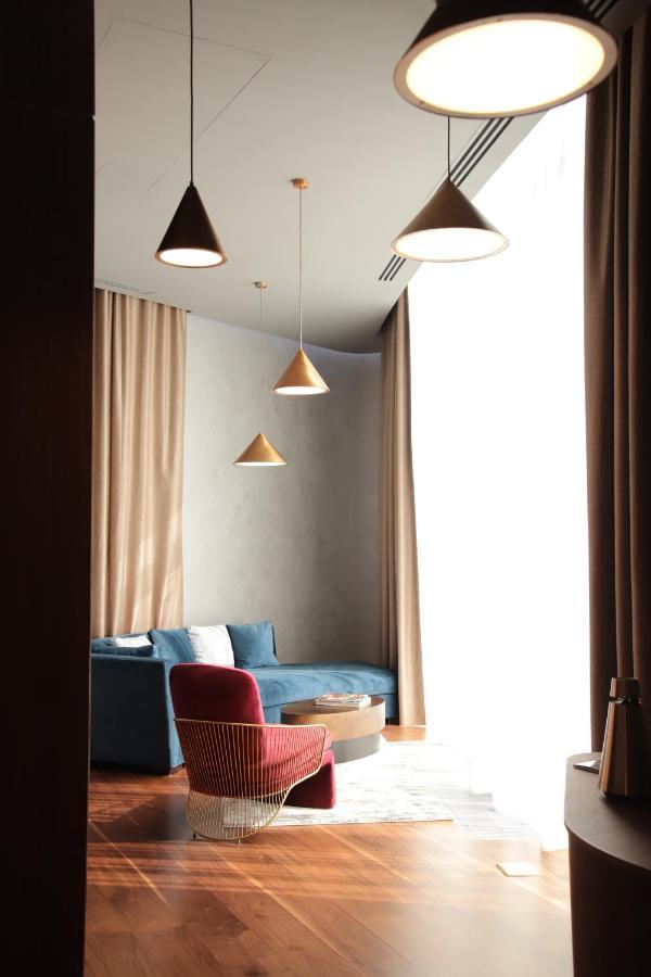 The Veil Hotel Astaná Exterior foto Pendants